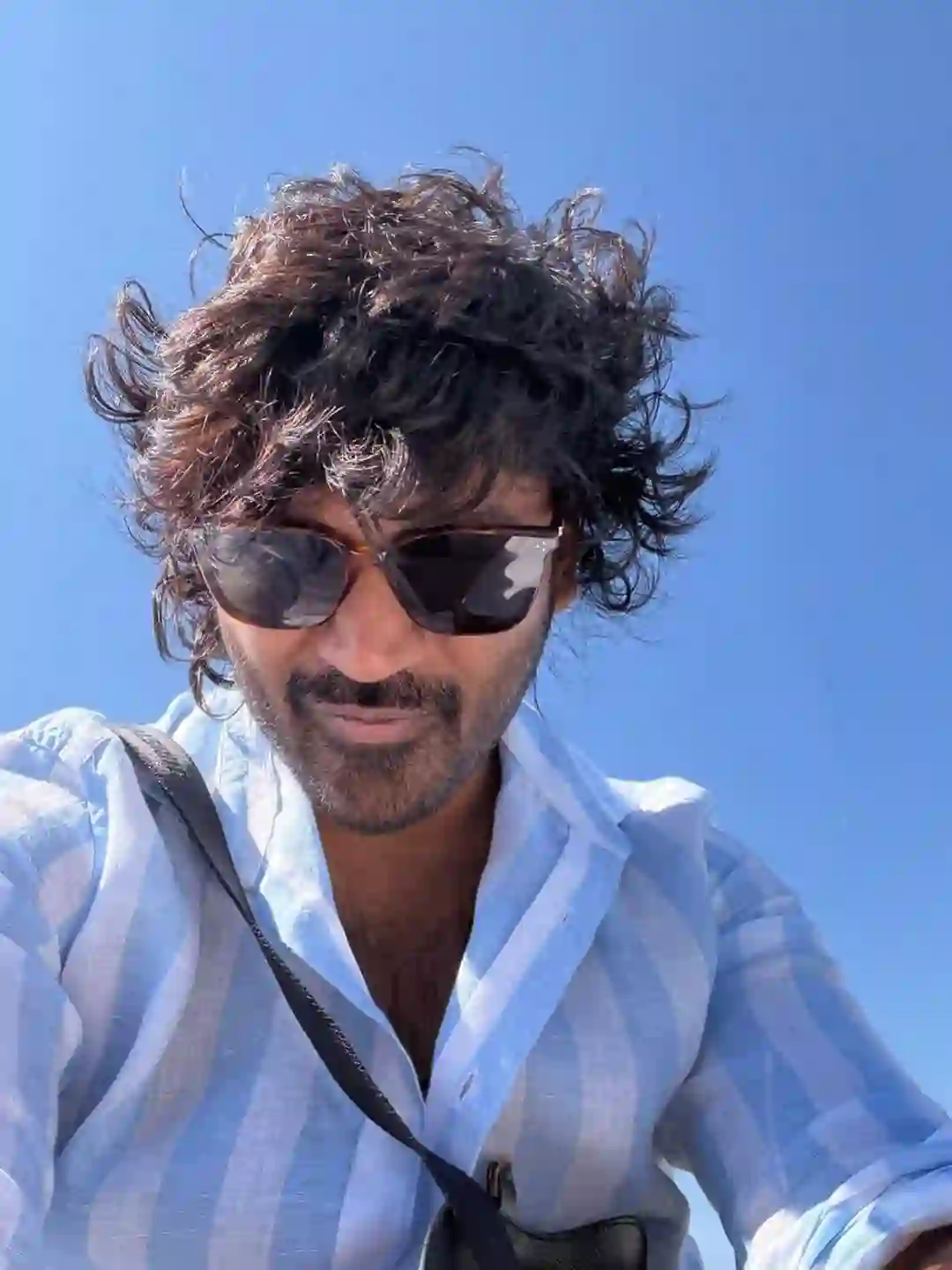 dhanush selfie prompt